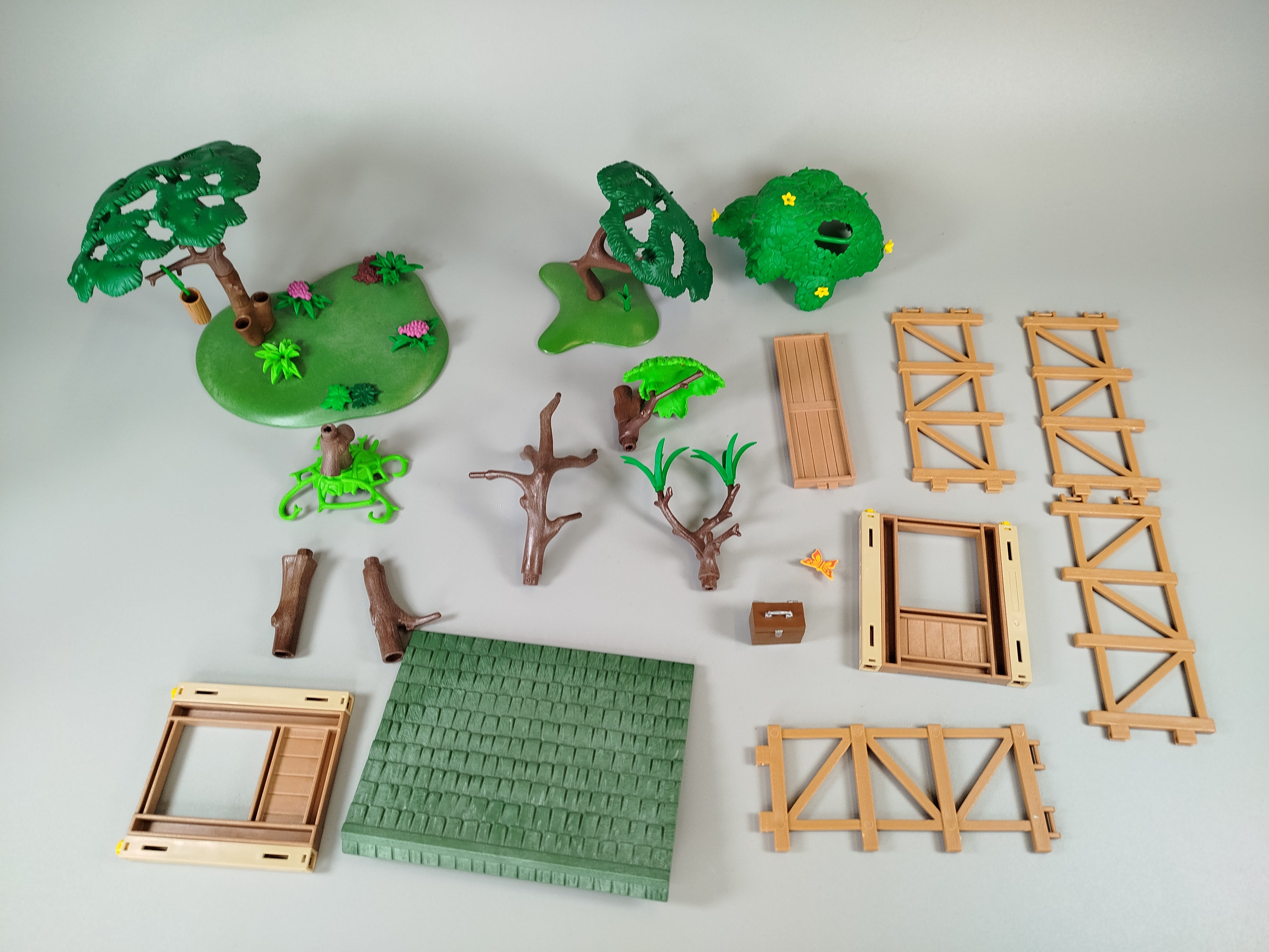 PLAYMOBIL Bundle aus DreamWorks Spirit (70118) und Unbekannt